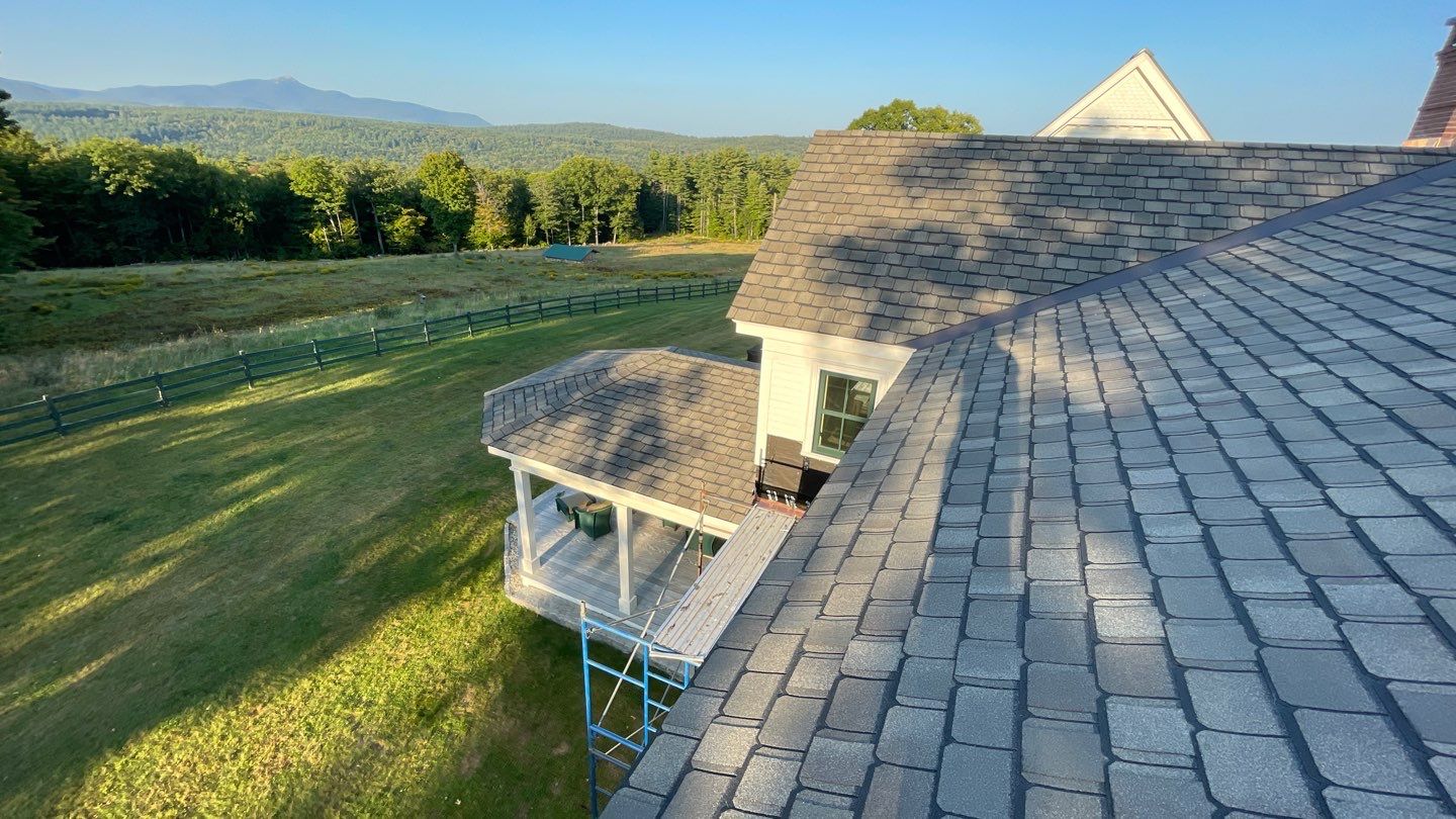 Grand%20Manor%20Shingle%20with%20Copper%20%282%29.jpg